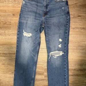 Abercrombie & Fitch Distressed Ultra High Rise Curve Love Ankle Straight Jeans